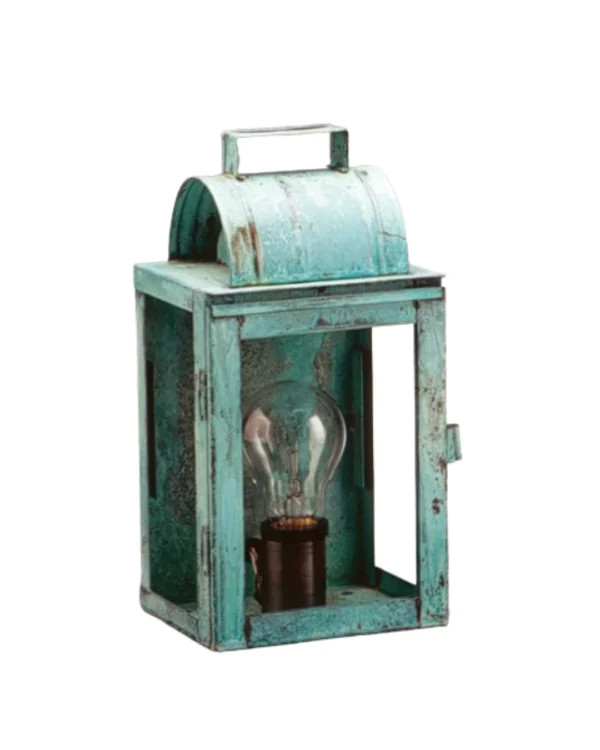 Colonial Wall Lantern