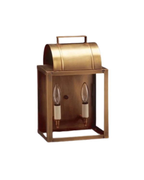 Colonial Wall Mount Lantern