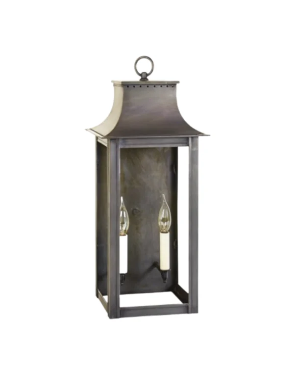 Colonial Wall Lantern