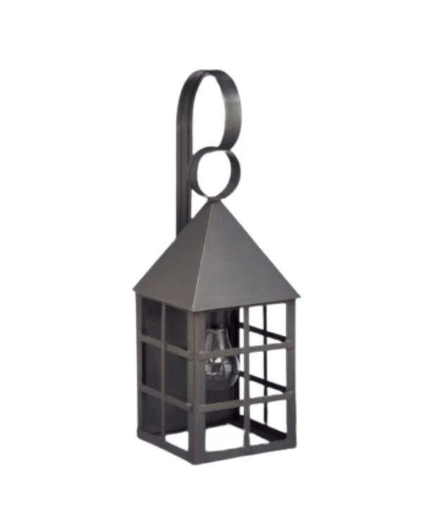 Colonial Wall Lantern