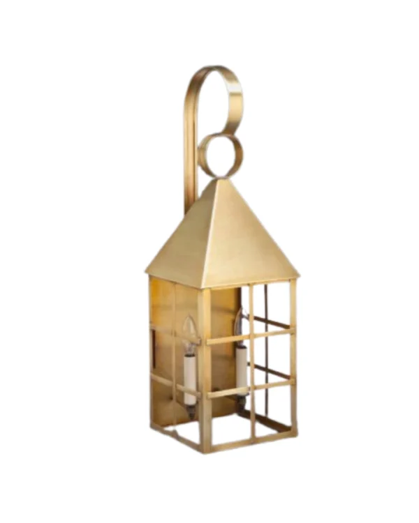 Colonial Wall Lantern
