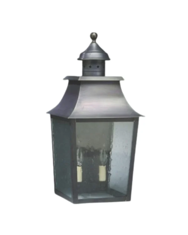 Colonial Wall Mount Light