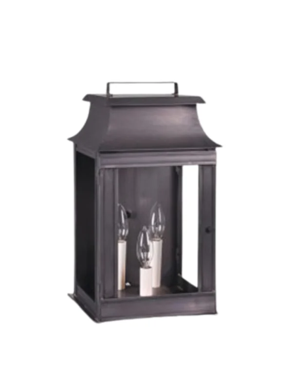 Colonial Wall Lantern