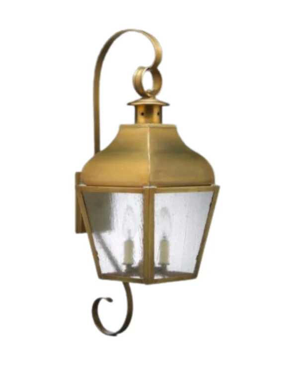 Colonial Wall Mount Lantern