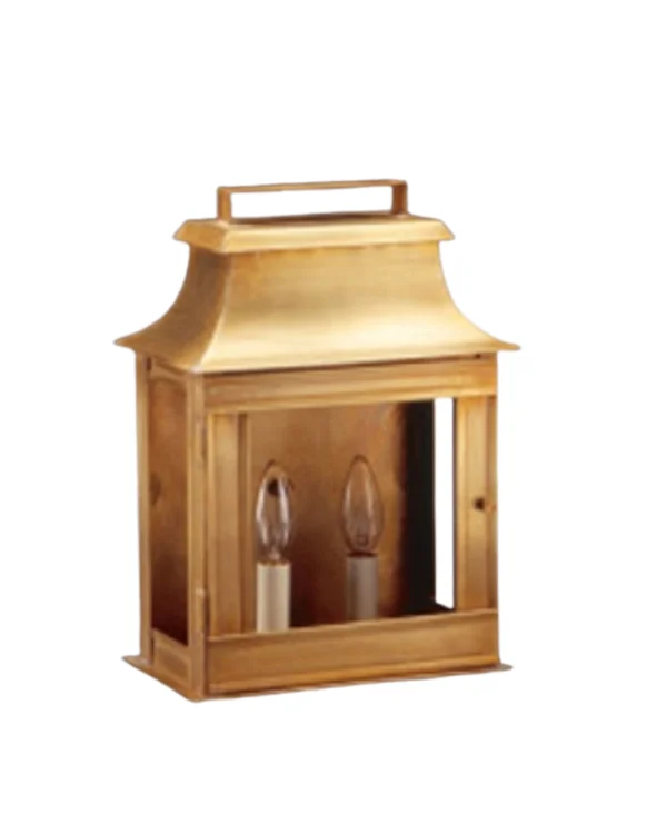 Colonial Wall Lantern