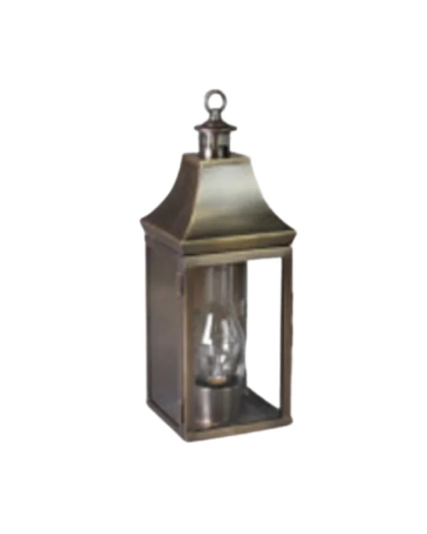 Colonial Wall Lantern
