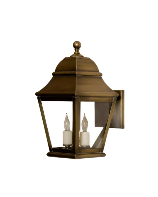 Solid Top Coach Lantern